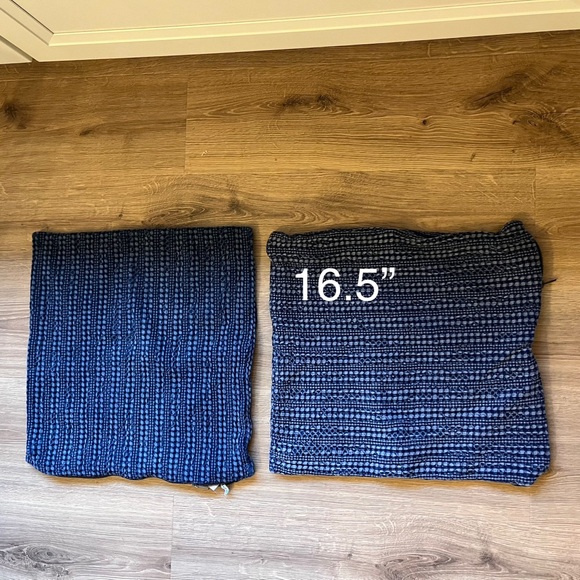 Pottery Barn Cotton Pillow Cover Set - Picture 2 of 7